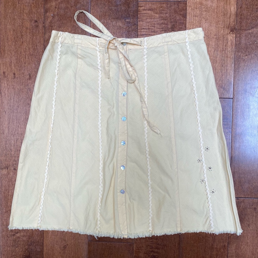 Burning Torch Yellow Skirt